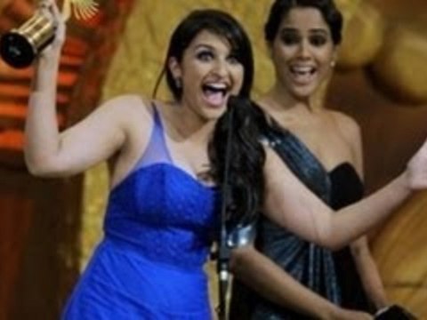 Parineeti Chopra Wins Stardust Awards 2013