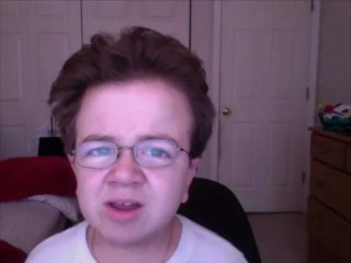 Scream and Shout (Keenan Cahill) Singing