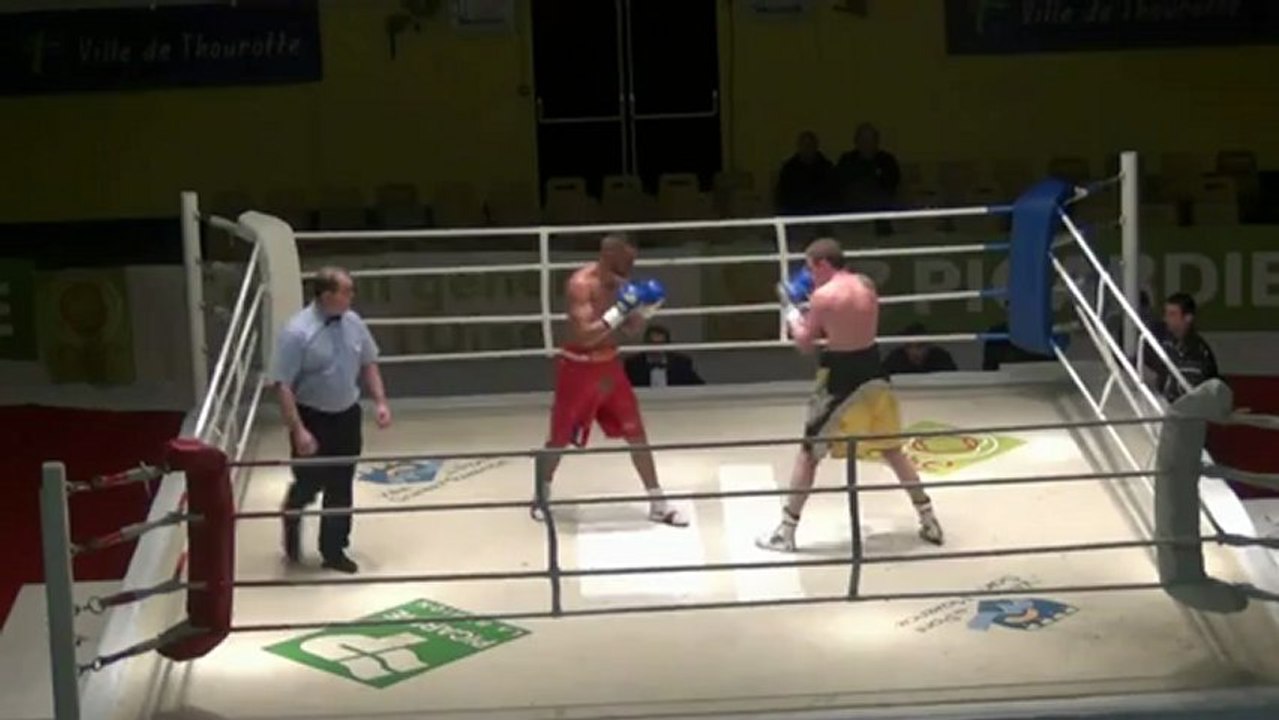 Combat de Yassine Morjane vs Romain Tilliot le 12 janvier 2013  !!!