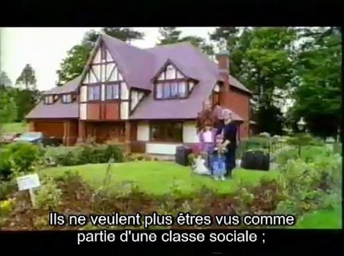 TCOTS 4 Huit personnes sirotant du vin 1/3, Edward Bernays, propagande et manipulation