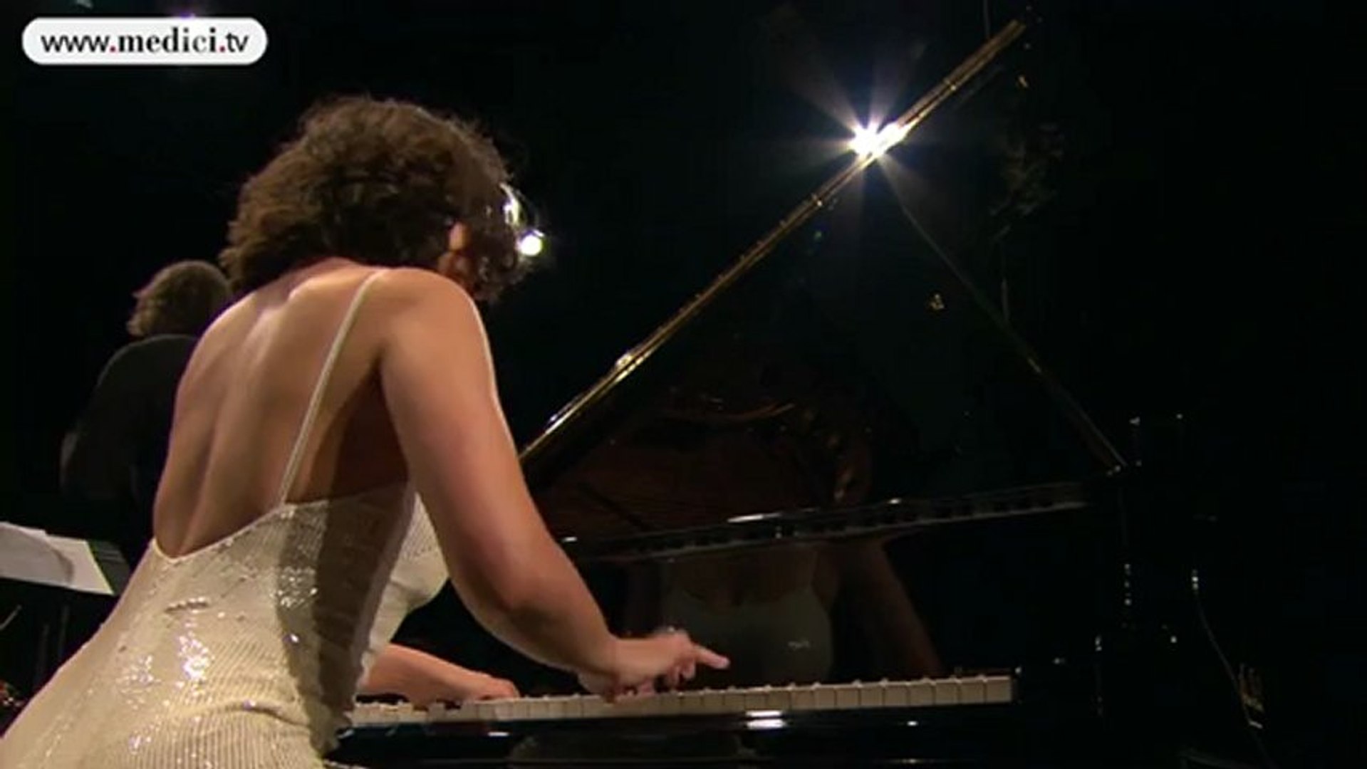 Khatia Buniatishvili - Chopin - Piano Concerto No. 1 - Vidéo Dailymotion