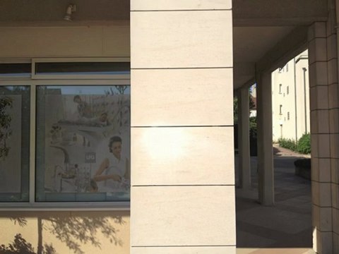 Nettoyage - Décapage par aérogommage - Suppression de graffitis - Place centrale (91)