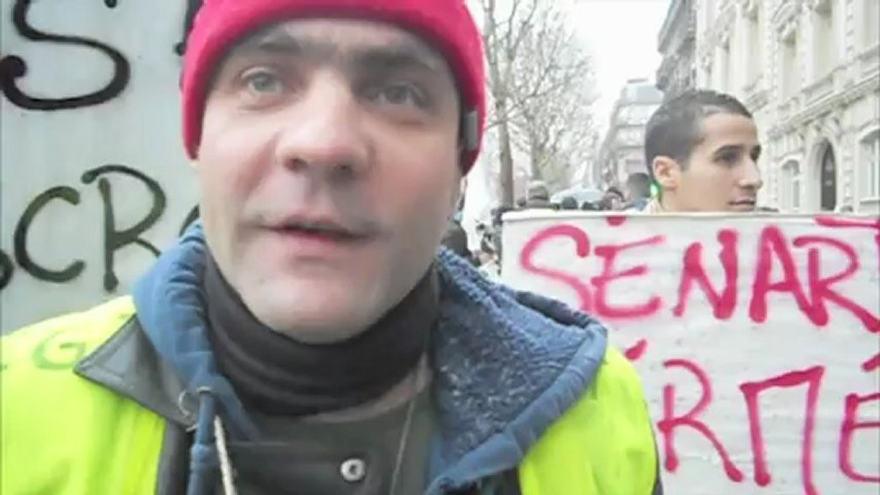 Manifestation CGT au siège de PSA, Paris, mardi 29 janvier 2013