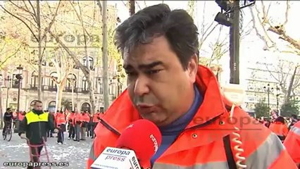 Montones de basura en las calles de Sevilla