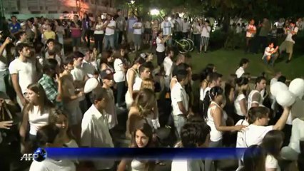 Brazilians march in honour of nightclub fire dead