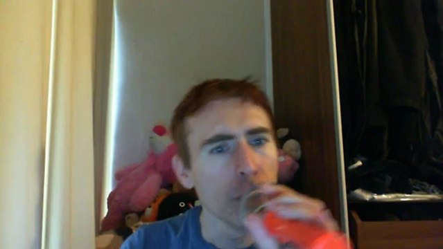 Wiwi égratigne je me fous de tout de Véronique Sanson