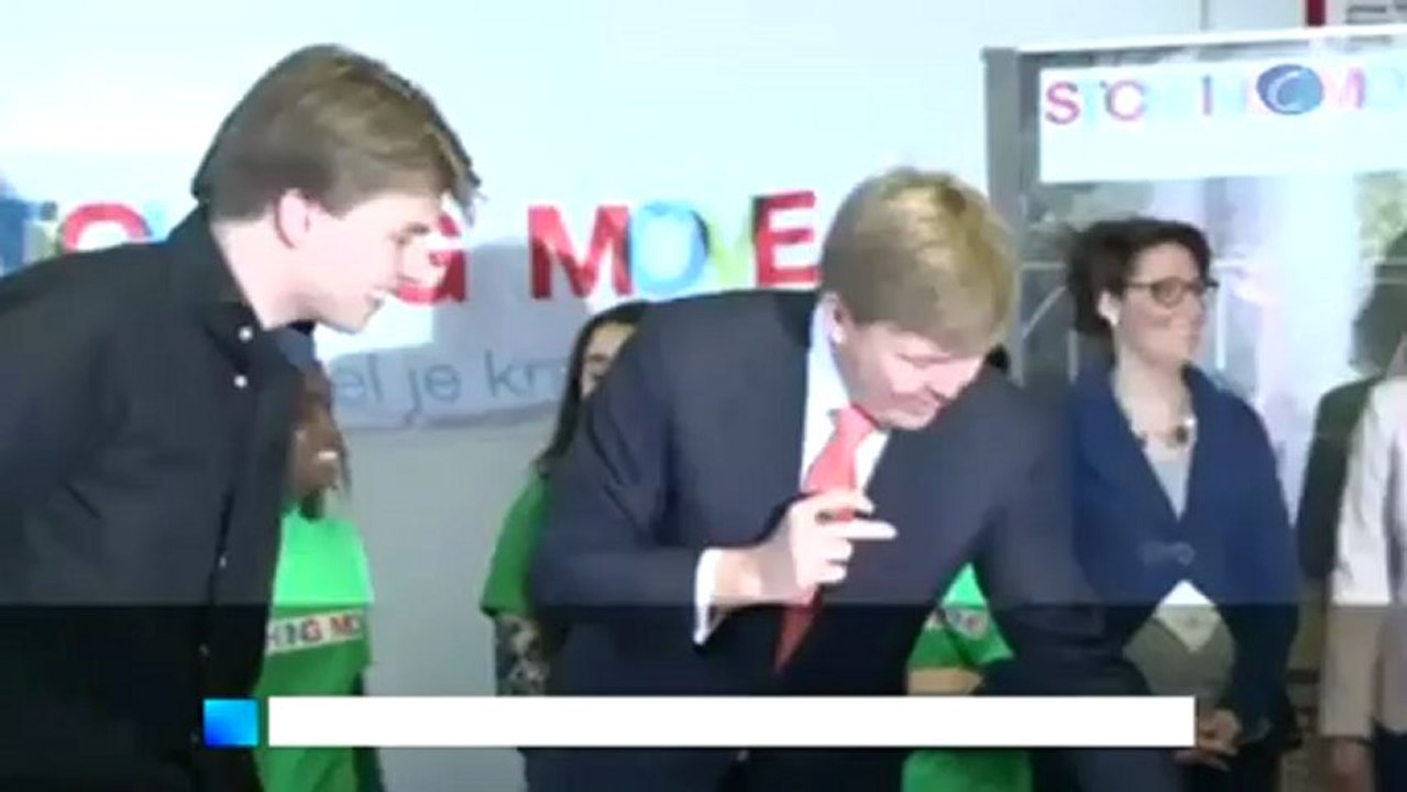 La reina Beatriz de Holanda abdica en su hijo Guillermo