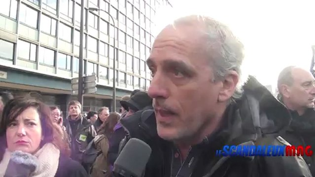 Philippe Poutou - manifestation en faveur du mariage pour tous (27/01/13)