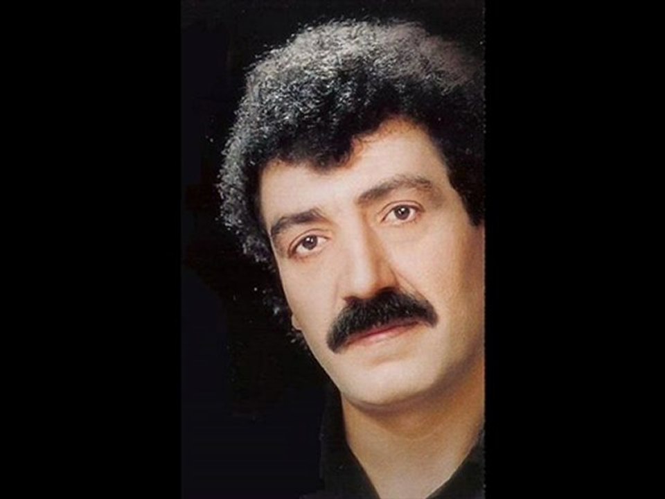 Müslüm Gürses -  Ölürdüm uğrunda