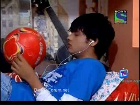 Parvarish Kuch Khatti Kuch Meethi 30th January 2013 Video pt2