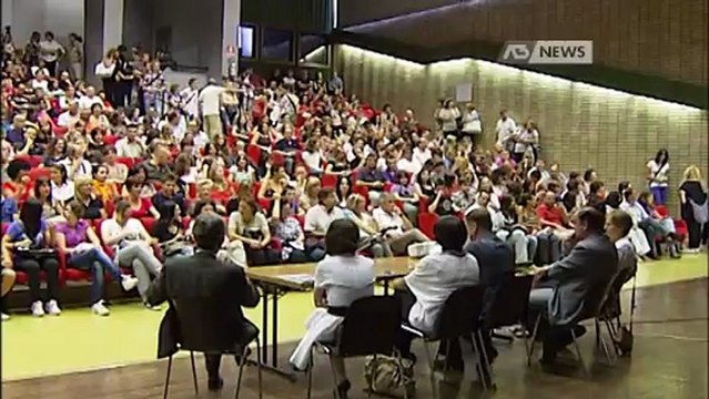 SCUOLA, CACCIA AI FINTI POVERI