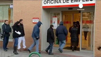 Spagna, torna a soffiare il vento della recessione