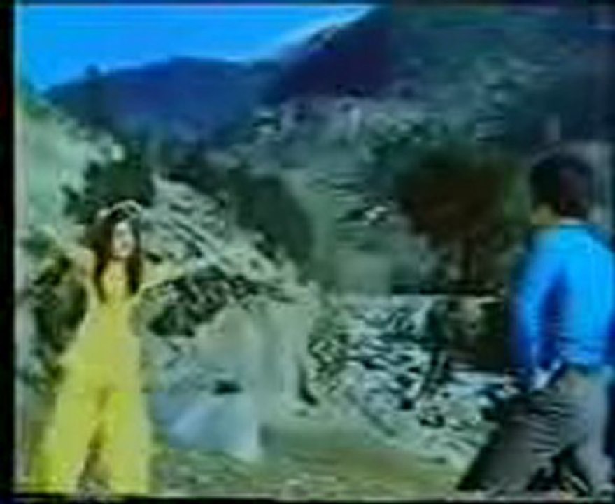 Aye ho abhi betho tou sahi Noor Jehan KHANDAN - YouTube