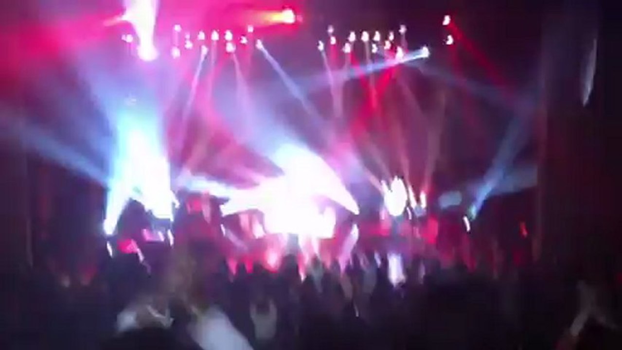 Extrait du spectacle YOU ARE NOT ALONE de David SERERO avec Jermaine JACKSON