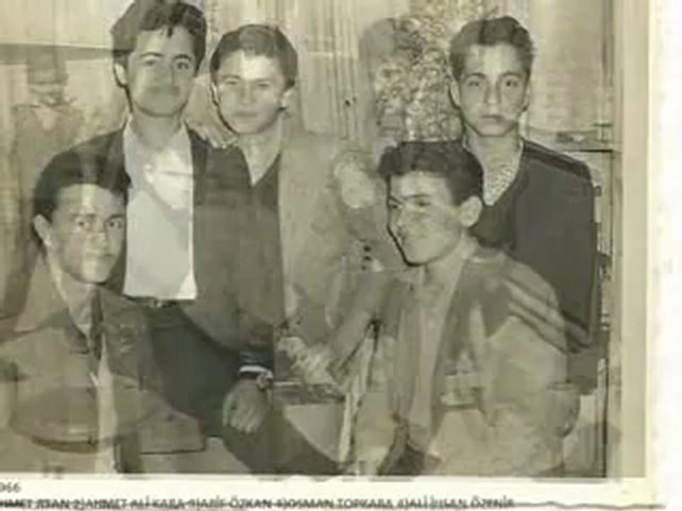 1966 Gençlik Hatırası aliihsan ÖZENİR Abime müsade ettiği için çok teşekkür ederim.