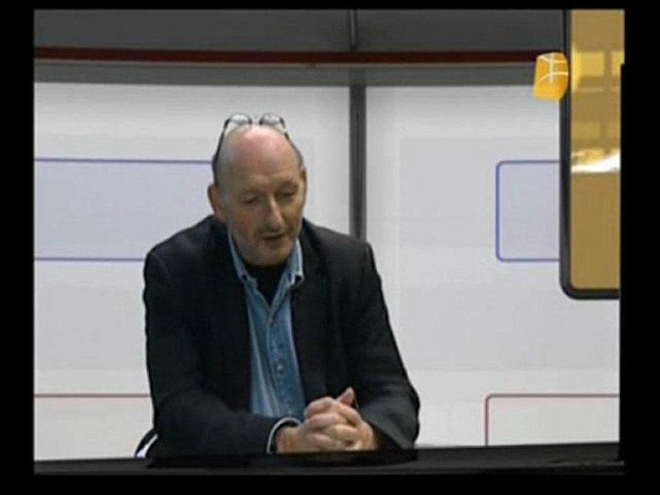 Pierre VAVASSEUR invité de l'écrivain Youcef ZIREM à BRTV - émission - graffiti - vidéo