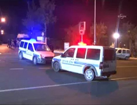 Bunalıma giren polis havaya ateş açtı