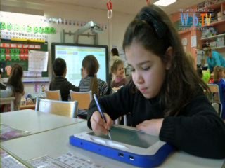 Utilisation des ardoises numériques en maternelle