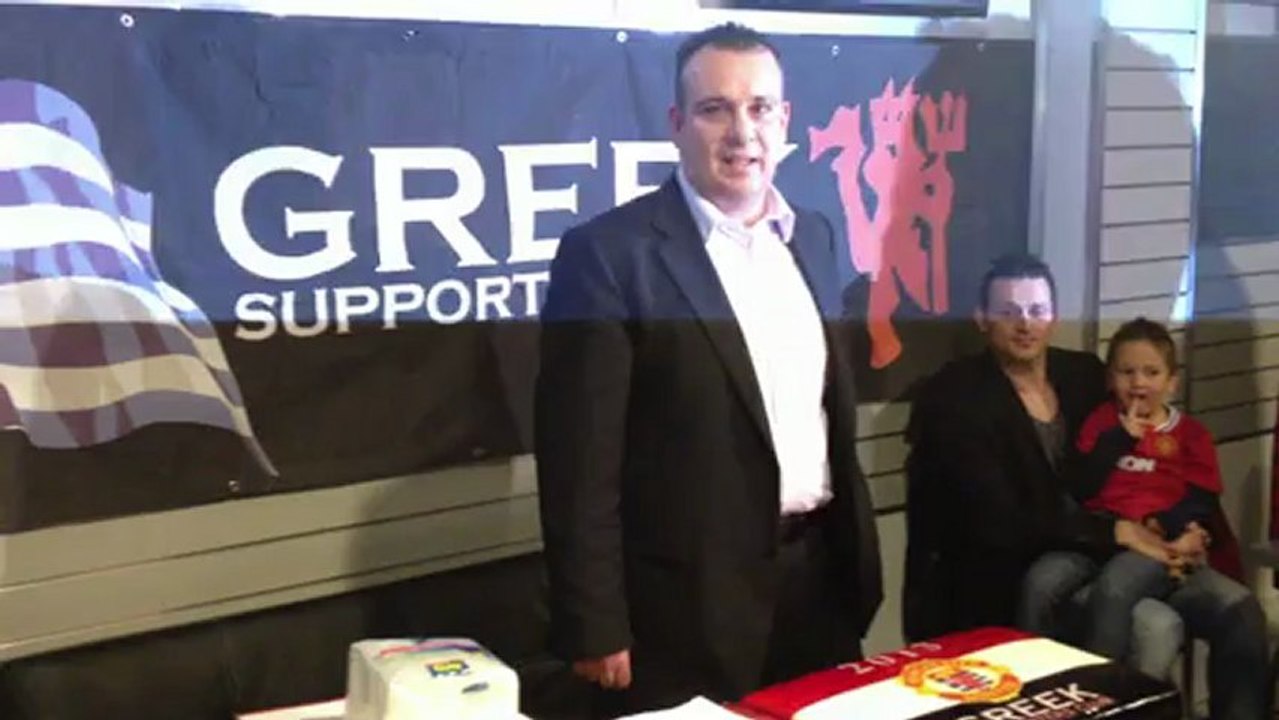 Greek Supporters Manchester United 3