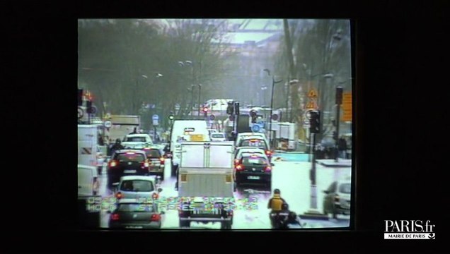 La régulation du trafic après la fermeture des voies sur berge