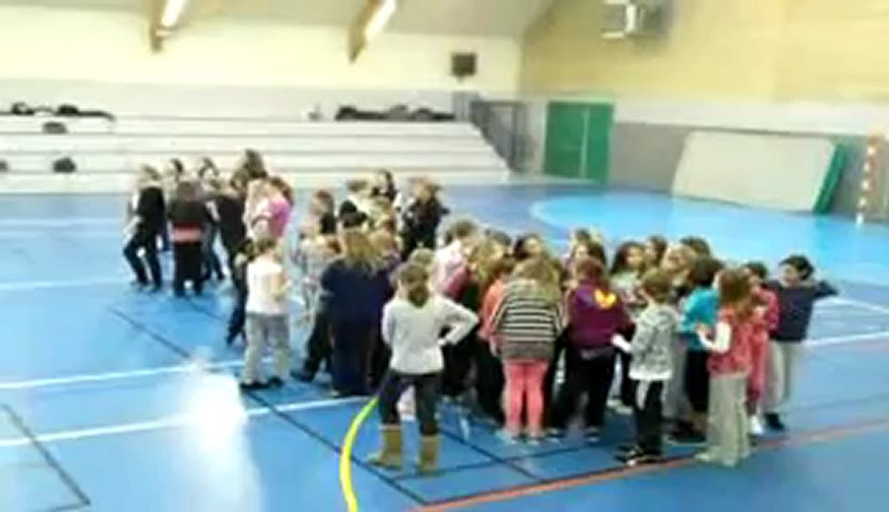 Nos élèves et la compagnie Kubilaï Khan images Karine Chombart