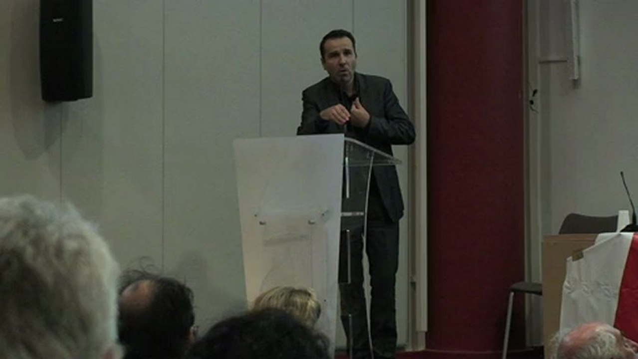 Samuel Thomas conclut la table-ronde Education Populaire