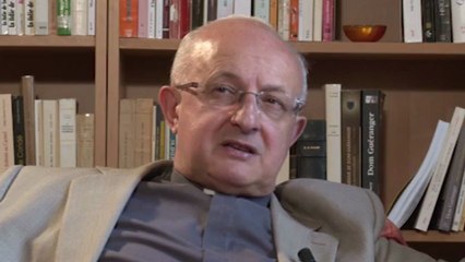 "L'amour de Marthe Robin pour les prêtres" - Père Peyrous