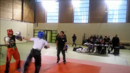 Full-Contact Finale Championnat d'Ile de France Minimes -57 Kg Gwenäelle PIGEAU