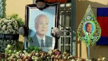 Cambodians pay final respects to former king