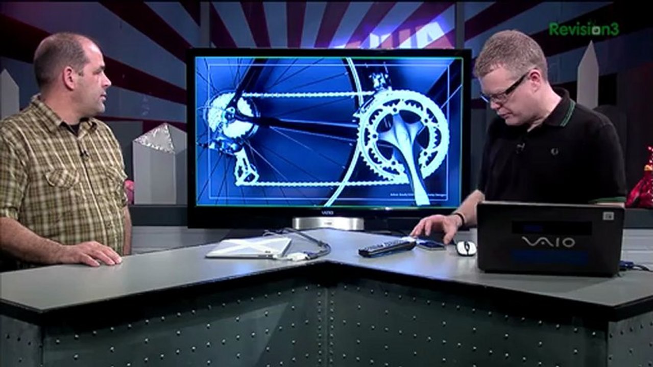 Laptop: Upgrade or Replace? Super Bowl HDTV Tweaks! Blackberry Z10 Revealed! Free THX Tune-Up, GoPro Hero3 Teardown, Spare Battery Carriers, More! - Tekzilla