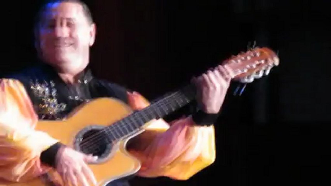 Héctor Pantoja - Eduardo Caila - Canto al arpa
