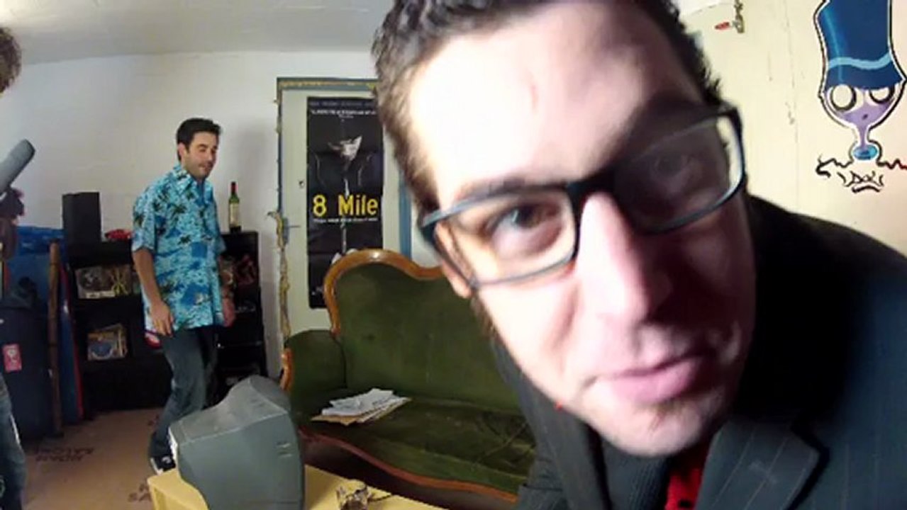 L'indésirable actu - Betisier saison 02 mois de janvier