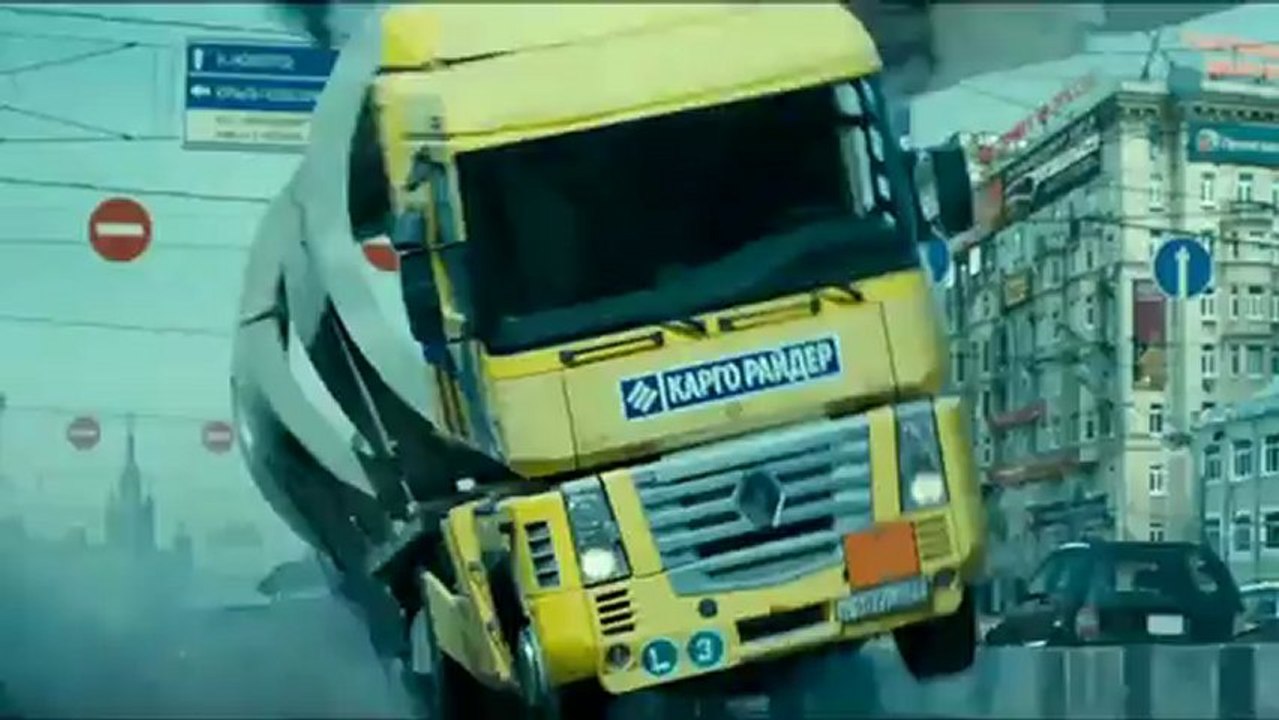 A Good Day To Die Hard - Putting The Pedal To The Metal Featurette