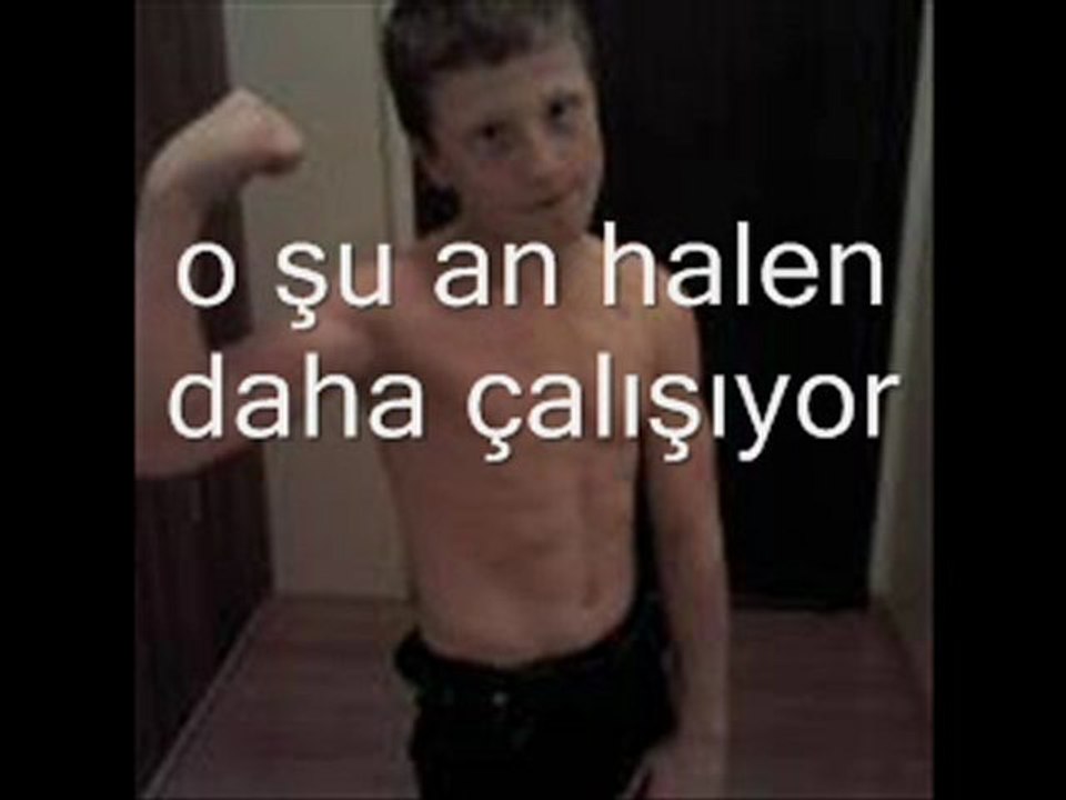 kaslı çocuk