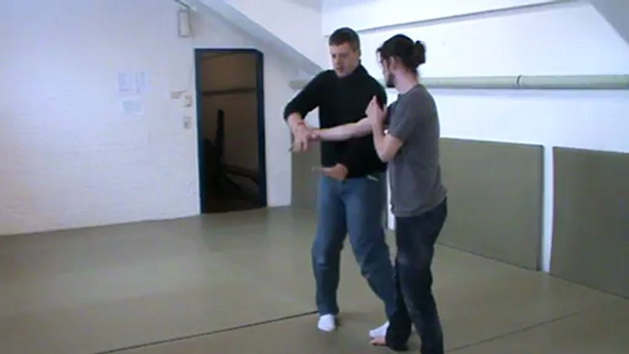 Kesa dori : ude kime nage ura (kokyu nage)