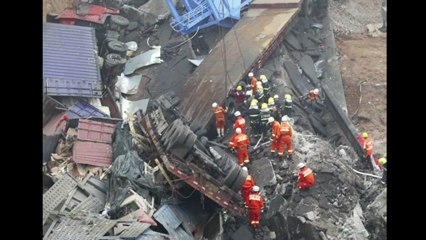 At least eight dead in China bridge collapse