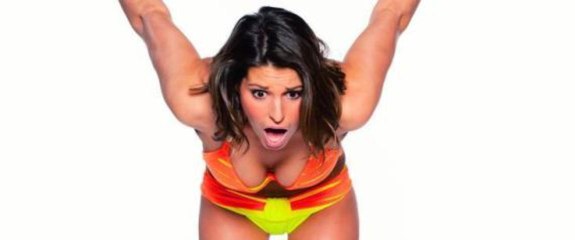 Splash : les premières images des stars en maillot de bain !