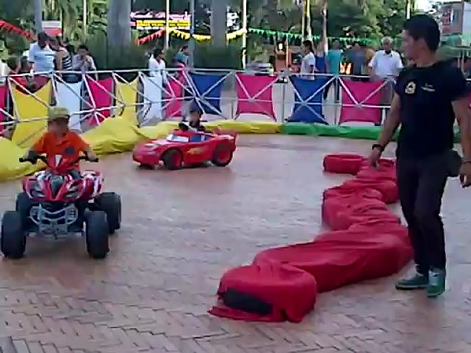 Alejito Conduciendo 4