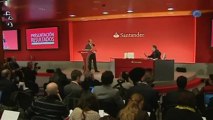 Santander gana un 59 % menos tras sanear el 