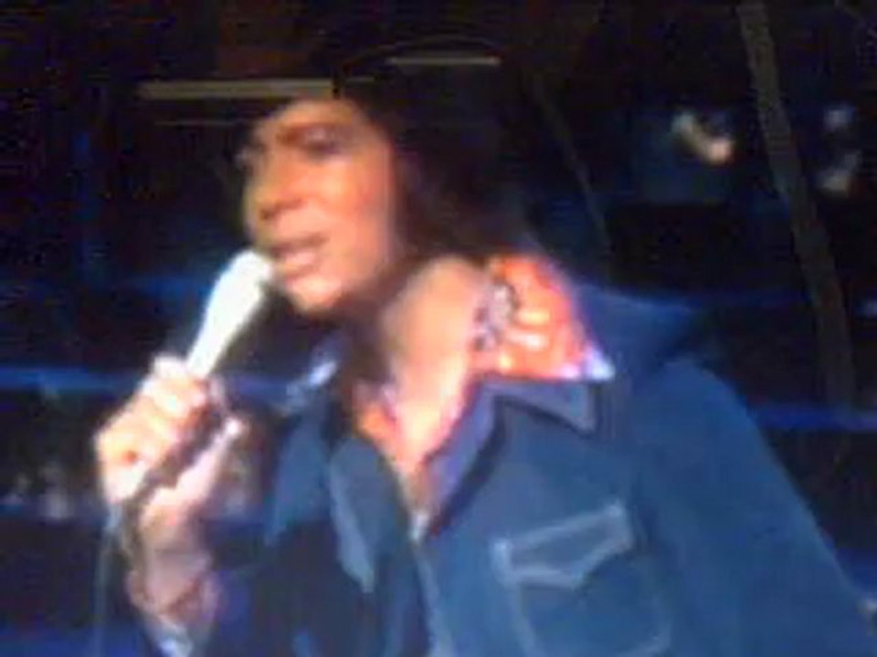 BOBBY GOLDSBORO  ( WATCHING SCOTTY GROW )