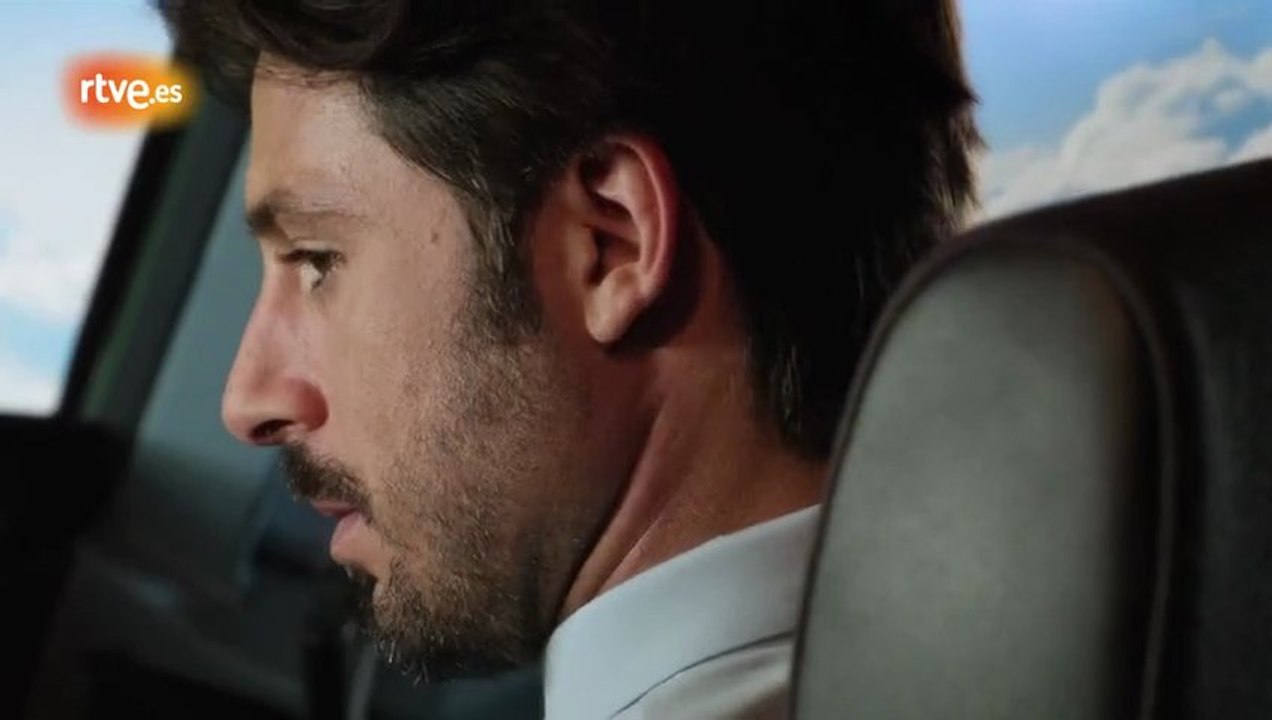 Hugo Silva  tráiler de 'Los amantes pasajeros' de Pedro Almodóvar