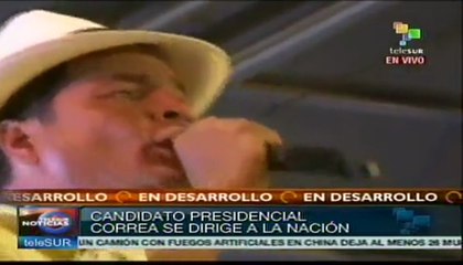 Candidato Rafael Correa realiza mitin en Santa Elena