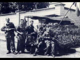 I GIOVANI E LA RESISTENZA A NIGUARDA (1 of 2)