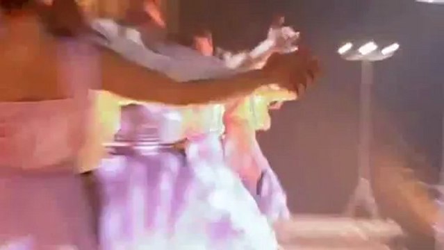 Jean Jacques Goldman - Tournent Les Violons -avi