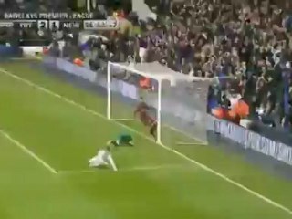 Gareth Bale incredible miss