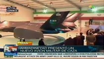 Ahmadineyad presentó nuevo avión militar de caza