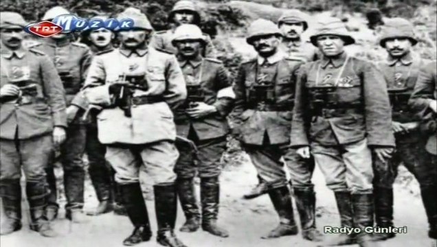 Havada Bulut Yok Bu Ne Dumandır (Koro)