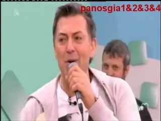 Νίκος Μακρόπουλος Καλός Πολίτης 2013 Τραγούδι Ζωντανα(Στην Εκπομπή Της Ελένης Μενεγάκης)Song Live