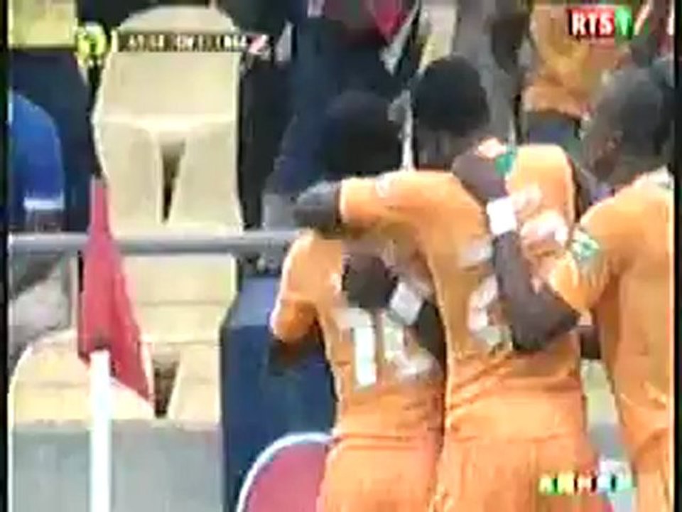 VIDEOS DIRECT CAN 2013-Côte d'Ivoire vs Nigéria: les Eléphants reviennent au score par Tioté (1-1) (seconde période)