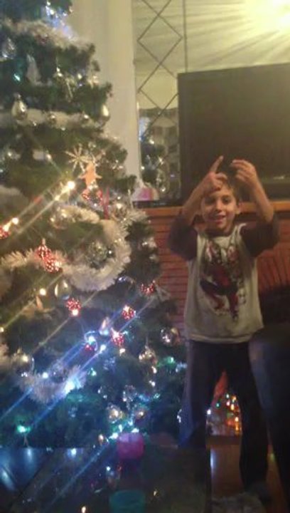 PETIT PAPA NOEL